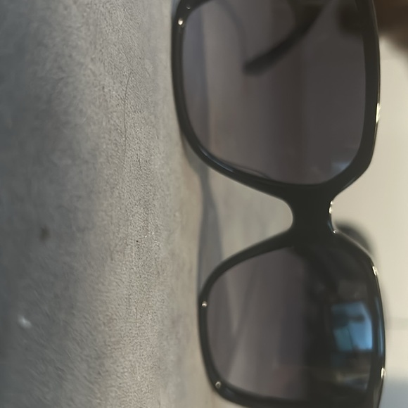 Yves Saint Laurent Sunglasses - Square SL M9 Sunglasses Black - Picture 15 of 15